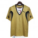 Camiseta Italia Retro 2006 Golden